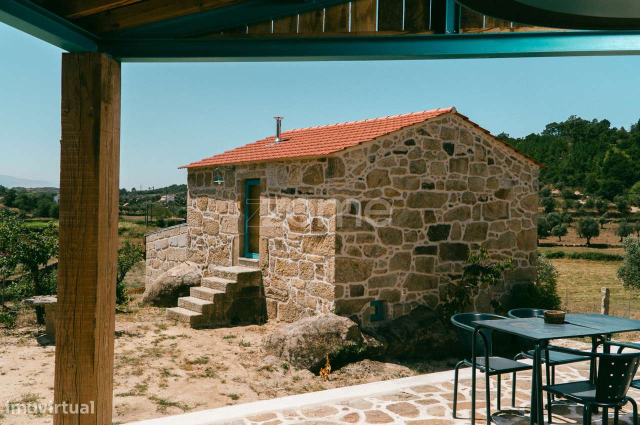 Quinta com Casinhas em Pedra, recuperadas, para turismo ou habitação - Grande imagem: 5/39
