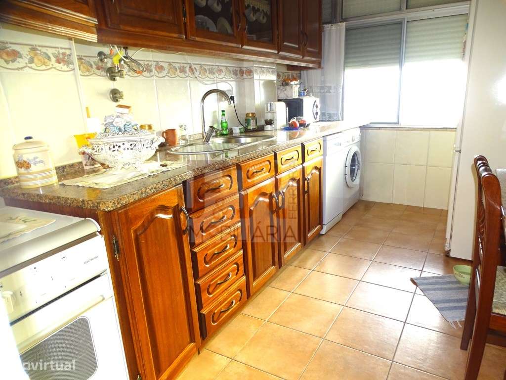 'Excelente 'Apartamento T2 Alto Seixalinho, Verderena Barreiro-8