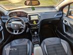 Peugeot 2008 1.2 Pure Tech Active S&S EAT6 - 8