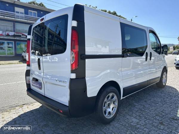 Opel Vivaro 2.0CDTi 3LUG - 2