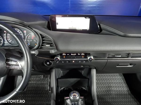 Mazda 3 e-Skyactiv G122 MHEV - 15