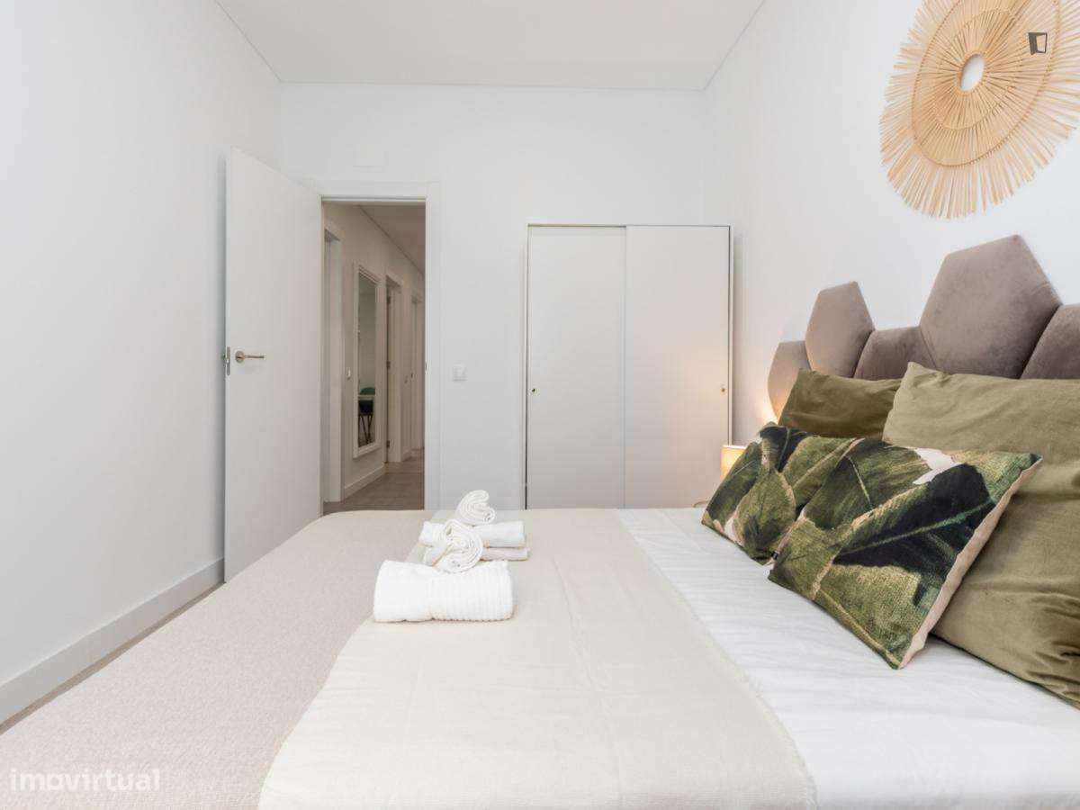 Apartamento com 3 quartos - localizado em Faro - Grande imagem: 3/9