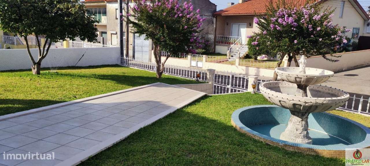 Moradia T3 com anexos e garagem em Nariz - Grande imagem: 5/38