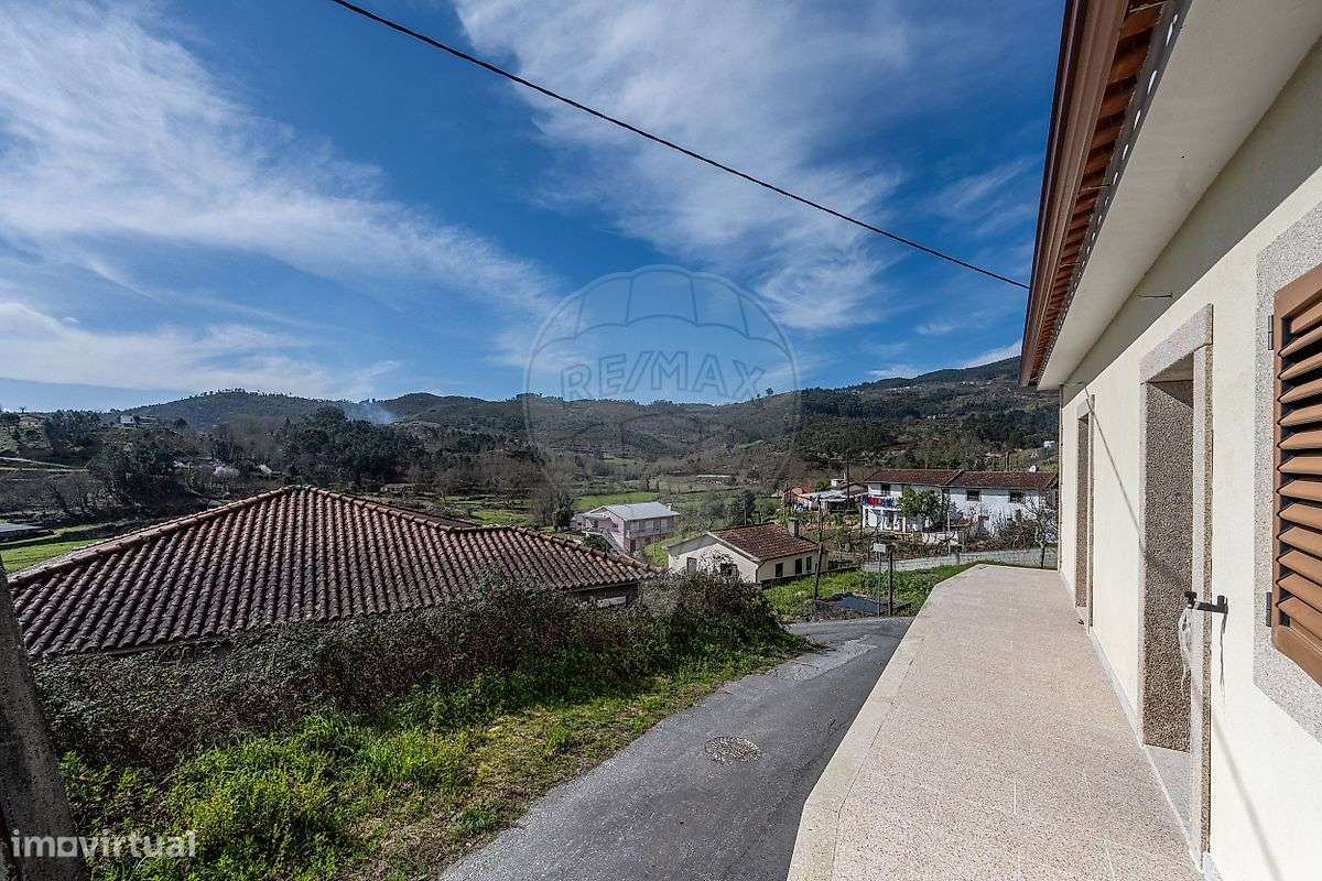 Moradia T2 para venda-11