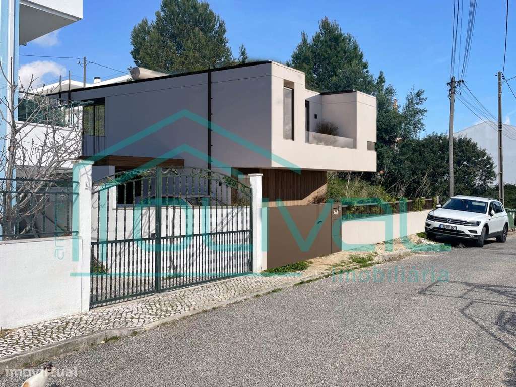 Lote de Terreno para construção de moradia com projetos executados - Grande imagem: 5/19