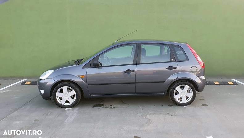 Ford Fiesta - 3