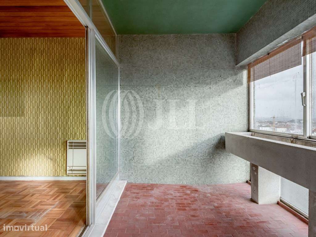 Apartamento T5, com terraço e garagem, no Porto - Grande imagem: 5/31