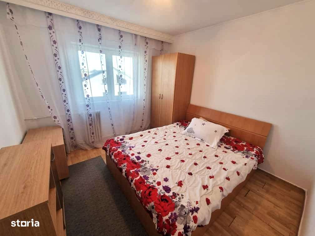 Vanzare apartament 2 camere, decomandat, Ploiesti, zona 9 Mai-0