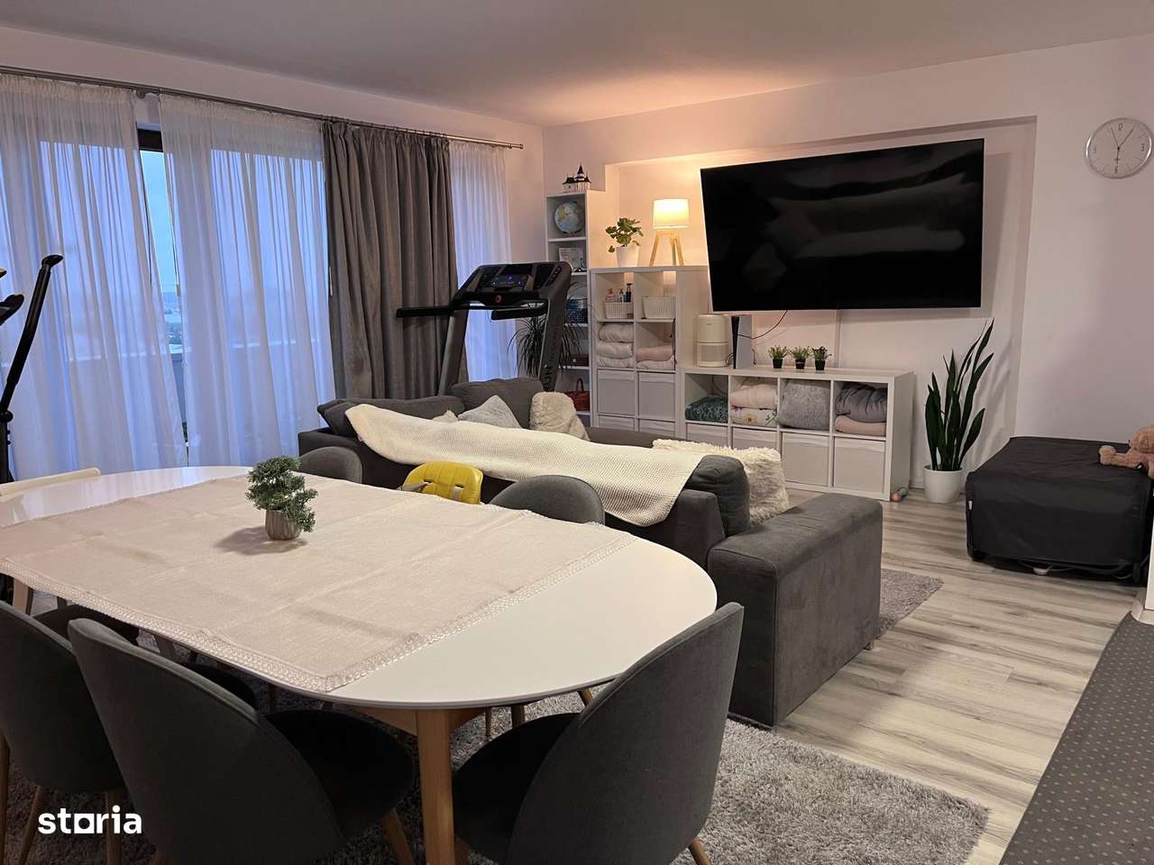 Unul dintre cele mai mari penthouse-uri din Brașov- disponibil imediat - Imagine principală: 4/20