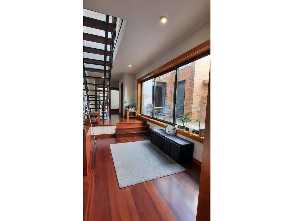 Moradia de Luxo T4+1 em Condominio Fechado para Arrendar - Grande imagem: 4/16