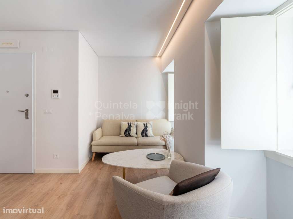 Apartamento T1 mobilado e equipado, junto à Avenida da Liberdade - Grande imagem: 5/26