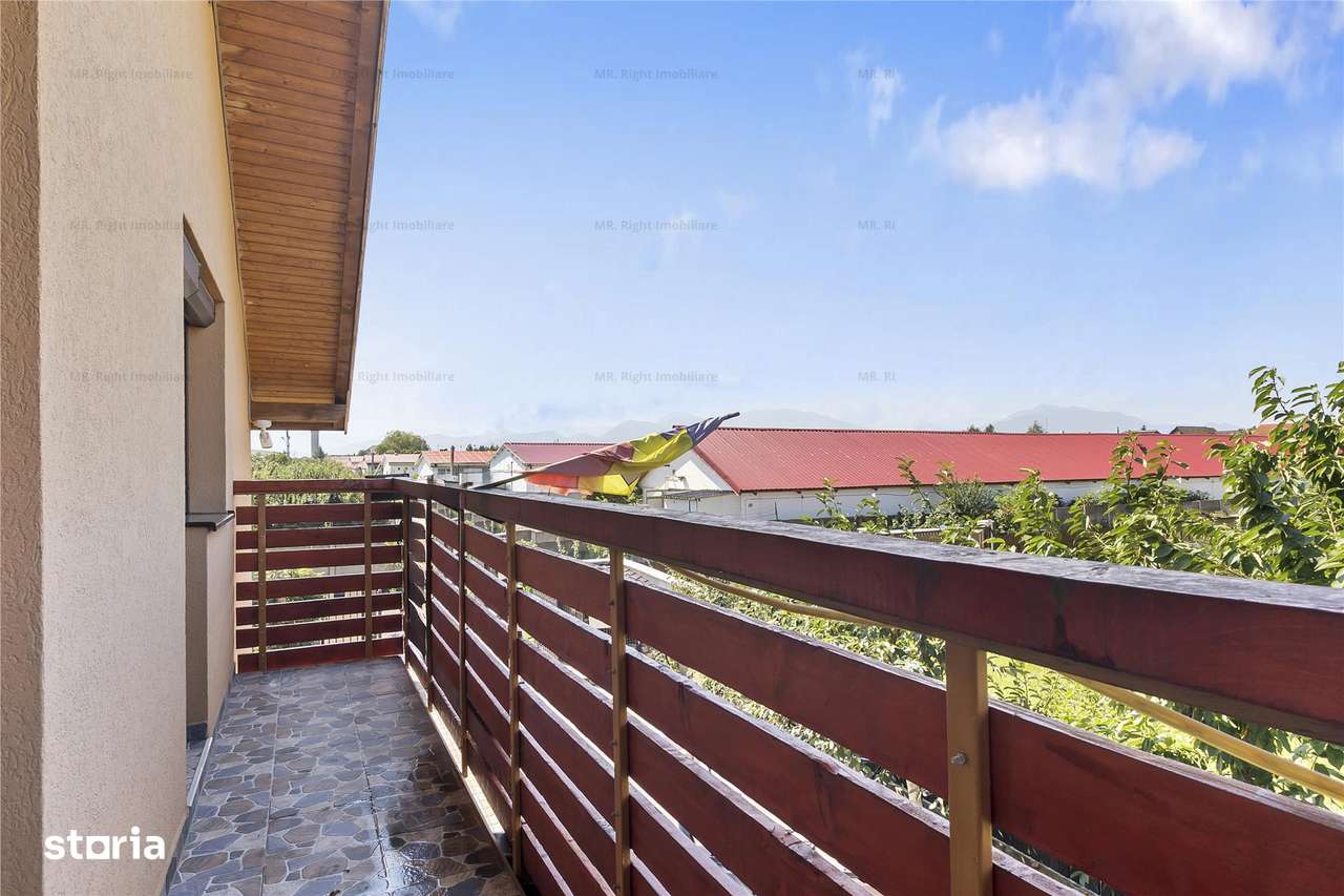 Casa Vila superba cu 5 camere si 922 mp teren Harman Brasov-8