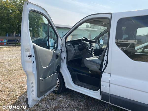 Renault Trafic lift long 2.0 115KM import Francja - 11