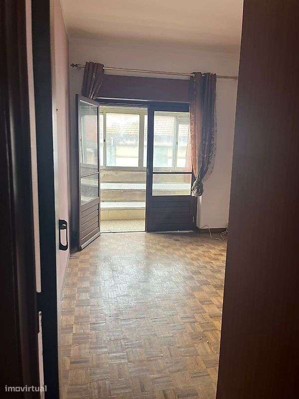 Apartamento T2 para venda - Grande imagem: 4/6