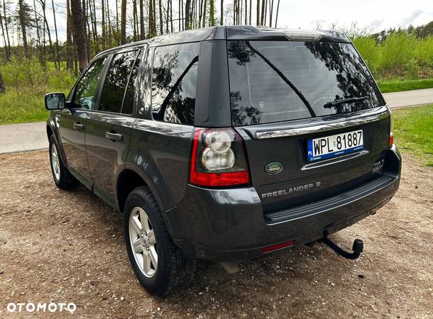 Land Rover Freelander II 2.2 TD4 HSE - 4