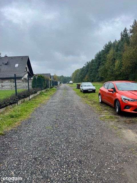 Działka pod lasem-1