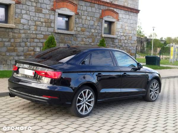 Audi A3 1.6 TDI Ambiente - 4