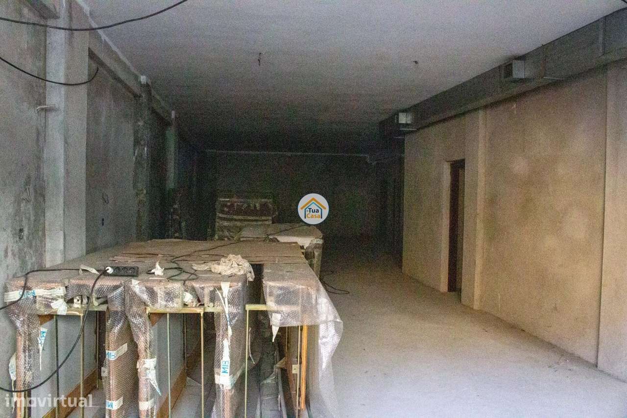 LOJA À VENDA – 242 m2 EM GAIA | ZONA PRIVILEGIADA - Grande imagem: 5/9