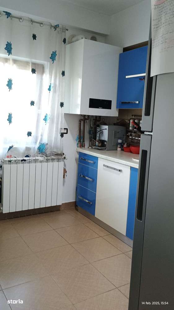 Victoria - Intre strada Poporului ! Vila P+1+M-16