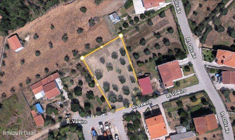 Terreno para construção de Moradia Uni/Bifamiliar isolada - Grande imagem: 4/7