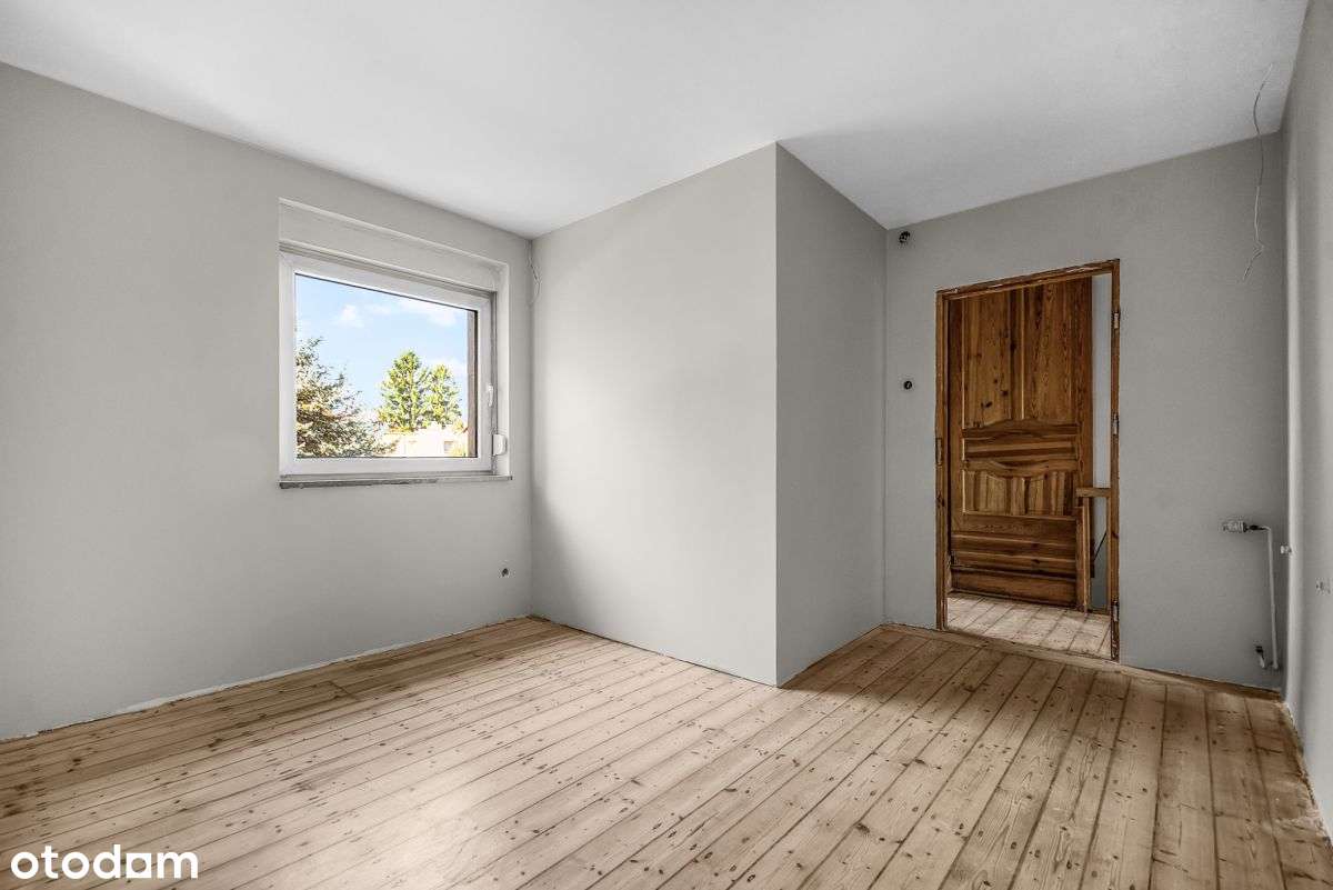 Tuż przy wejściu do Parku Grabiszyńskiego-18