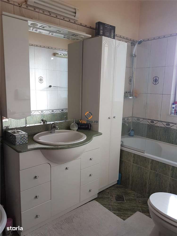 Punctele Cardinale Decomandat 3 camere etaj 3 zona Tipografilor-12