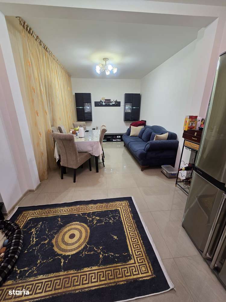Ultracentral Casa 4 camere +Spatiu comercial - Imagine principală: 3/4