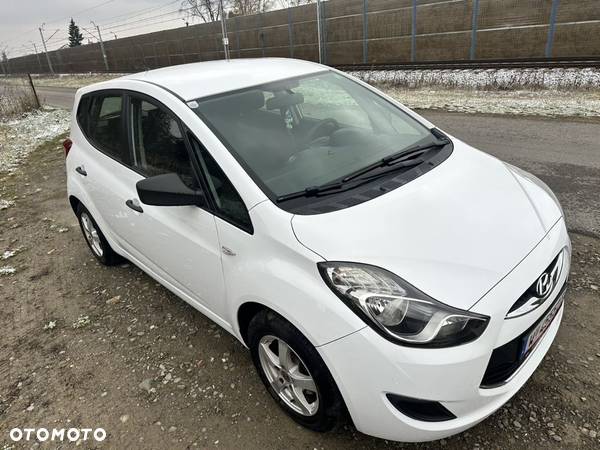 Hyundai ix20 1.4 Premium - 19