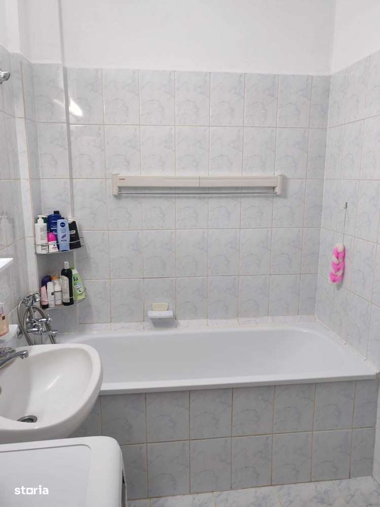 cv 185 Hortensiei, apartament 2 camere decomandat,etaj III+loc parcare-7