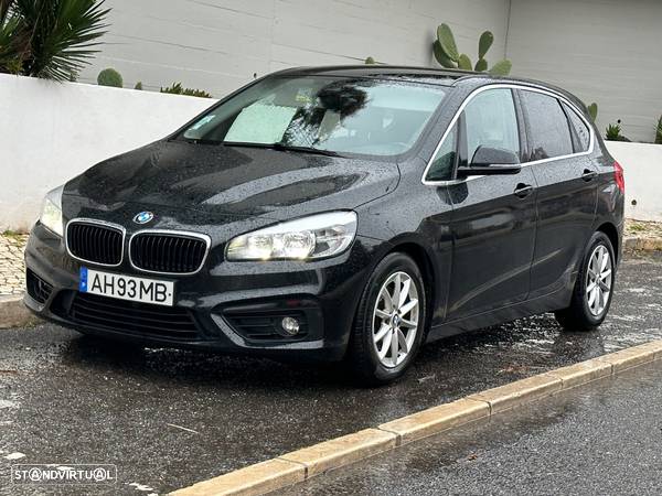 BMW 216 Active Tourer d Luxury Line - 4