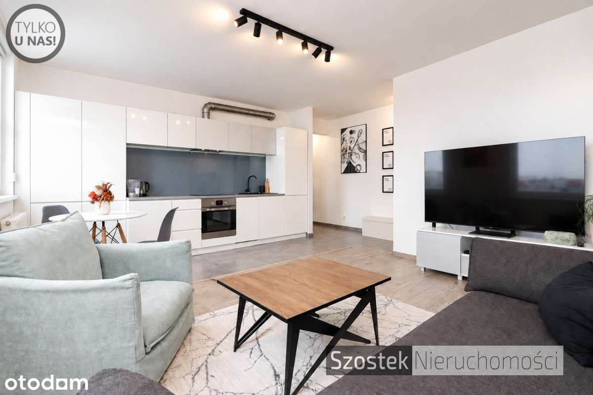 Apartament z klimatyzacją w sercu miasta /parking/-2