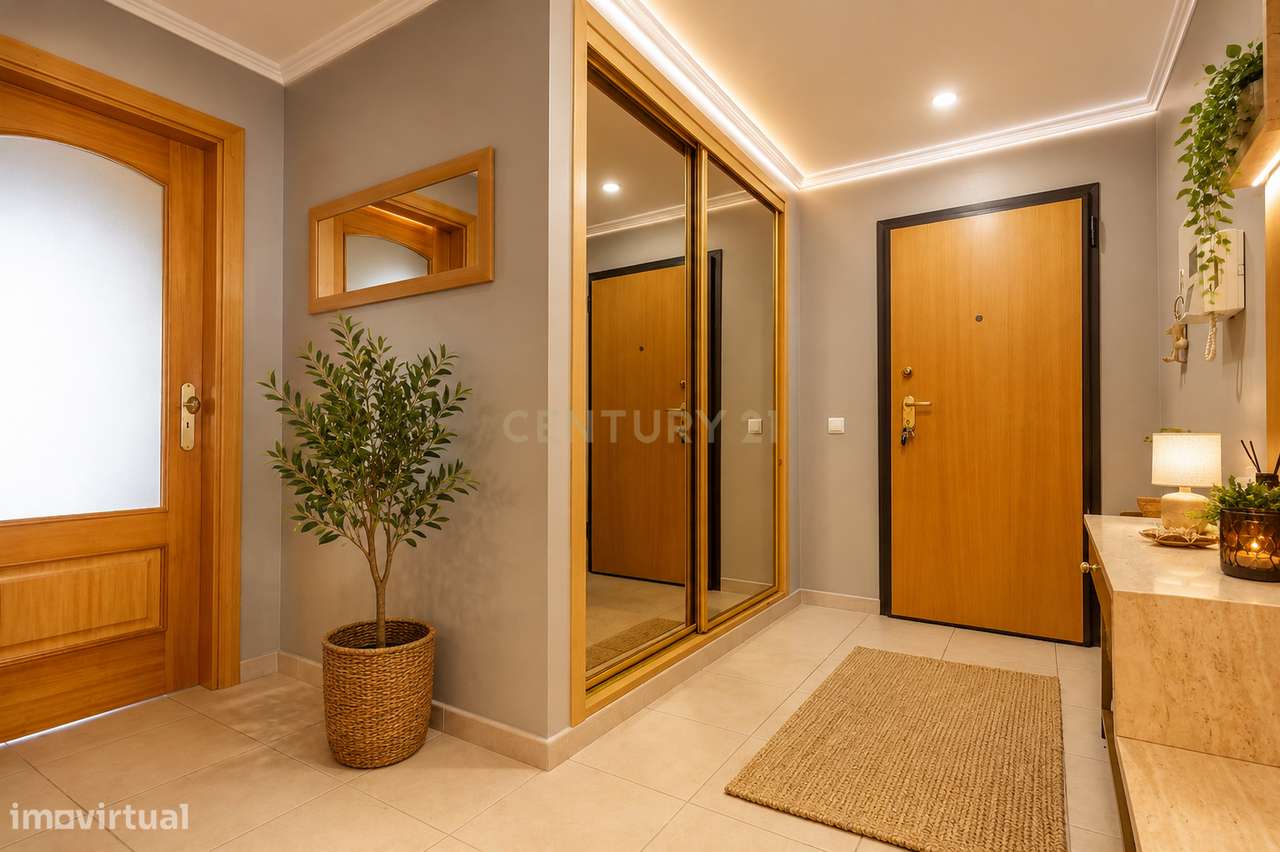 Apartamento T3 vista Rio no Barreiro-1
