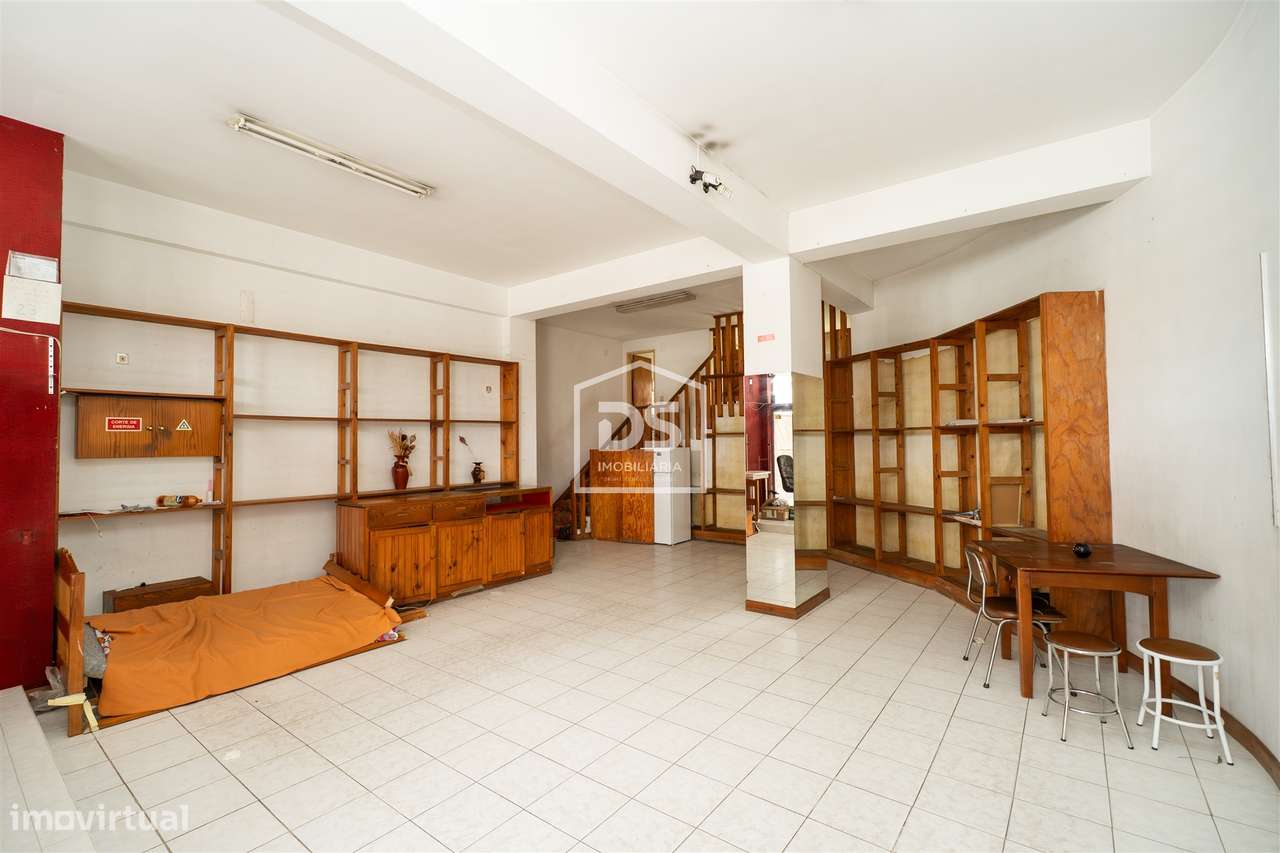 Loja  Arrendamento em Marinha Grande,Marinha Grande - Grande imagem: 2/19