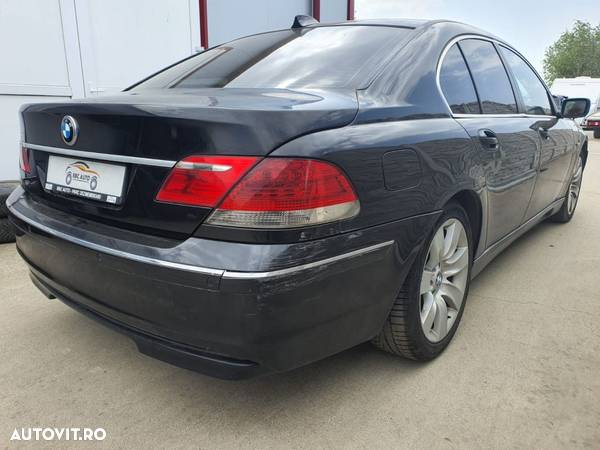 USA BMW SERIA 7 E65 D.SP - 2