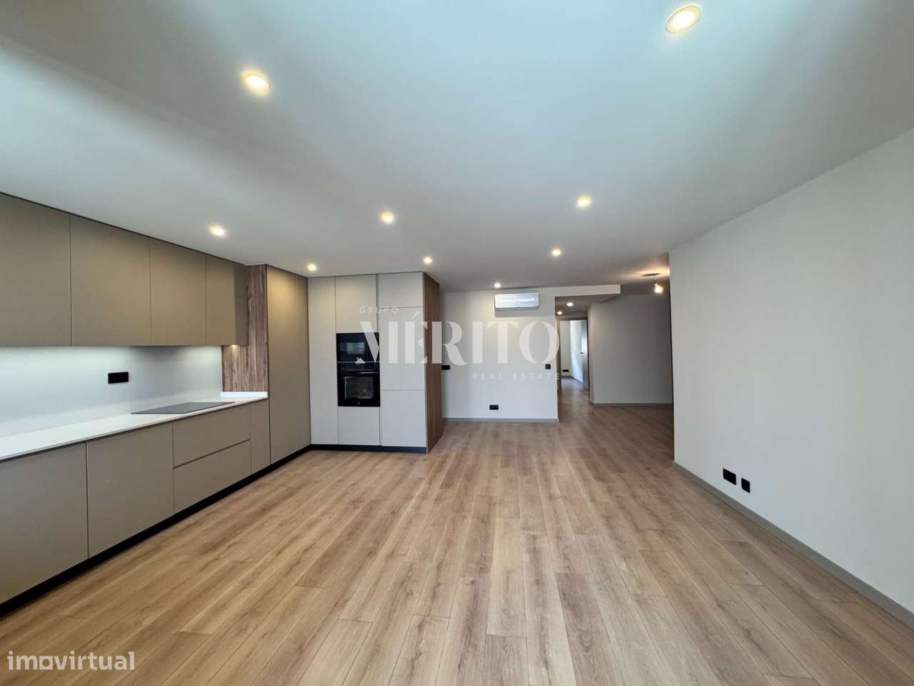 Apartamento T4 em pleno centro da cidade de Braga. - Grande imagem: 5/14