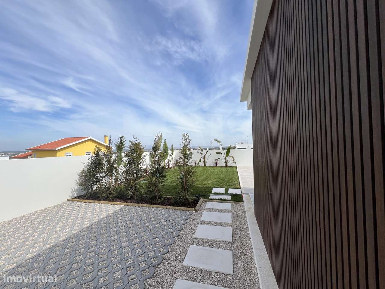 Moradia T3 NOVA com piscina em Capelas, Lourinhã - Grande imagem: 4/25