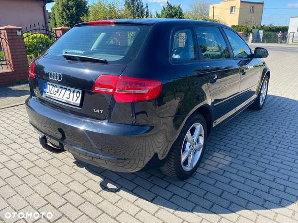 Audi A3 1.4 TFSI Sportback S tronic Ambiente - 3