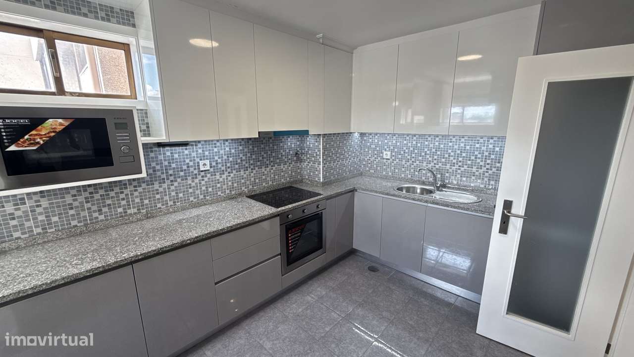 Apartamento T2 Remodelado, Rio Tinto-9