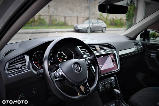 Volkswagen Tiguan Allspace - 12