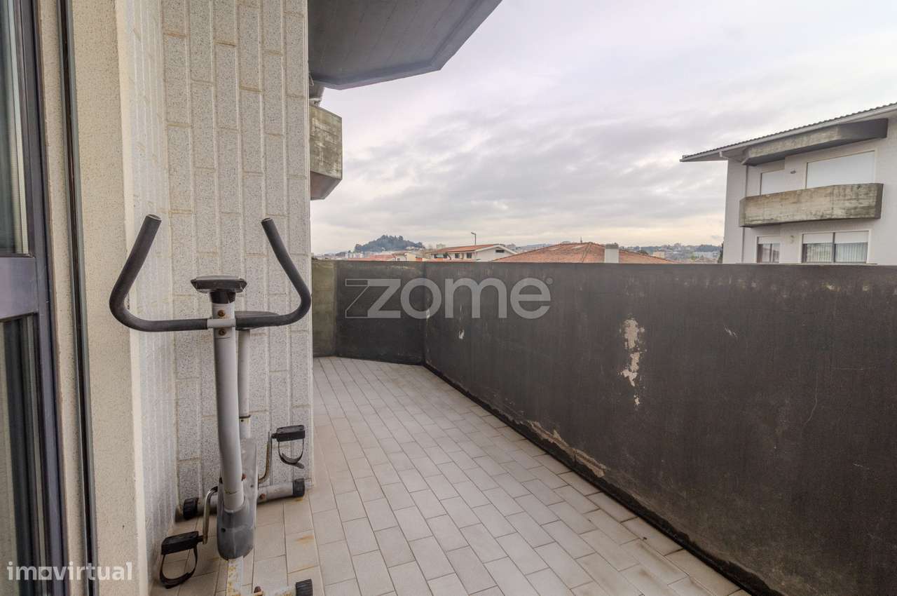 Apartamento T2 S.Cosme-19