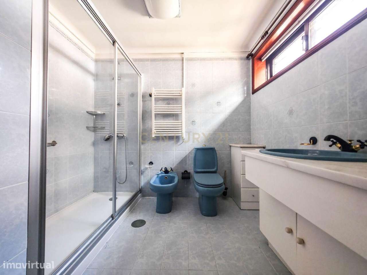 Moradia em Arcozelo — Elegância, Espaço e Proximidade ao Mar-16