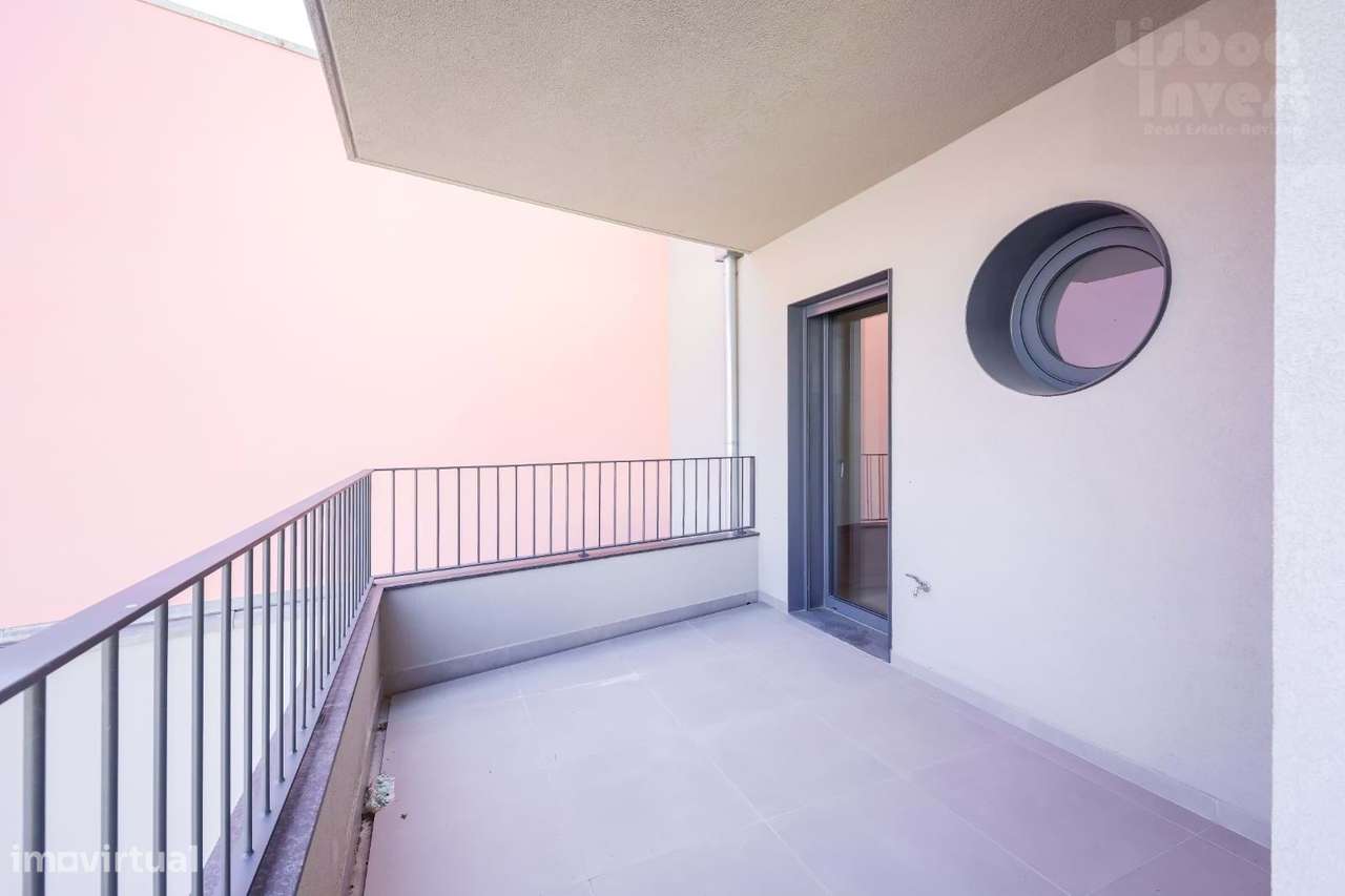 Apartamento T2 com vista Jardim no coração de Aveiro-18