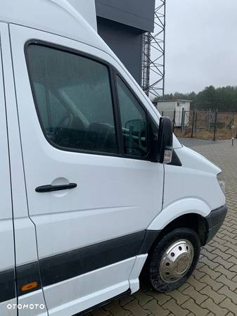 Mercedes-Benz Sprinter 515 - 21 Miejsc + 5 Stojących - 9