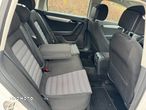 Volkswagen Passat Alltrack 2.0 TDI 4Motion DSG BlueMotion Tec - 23