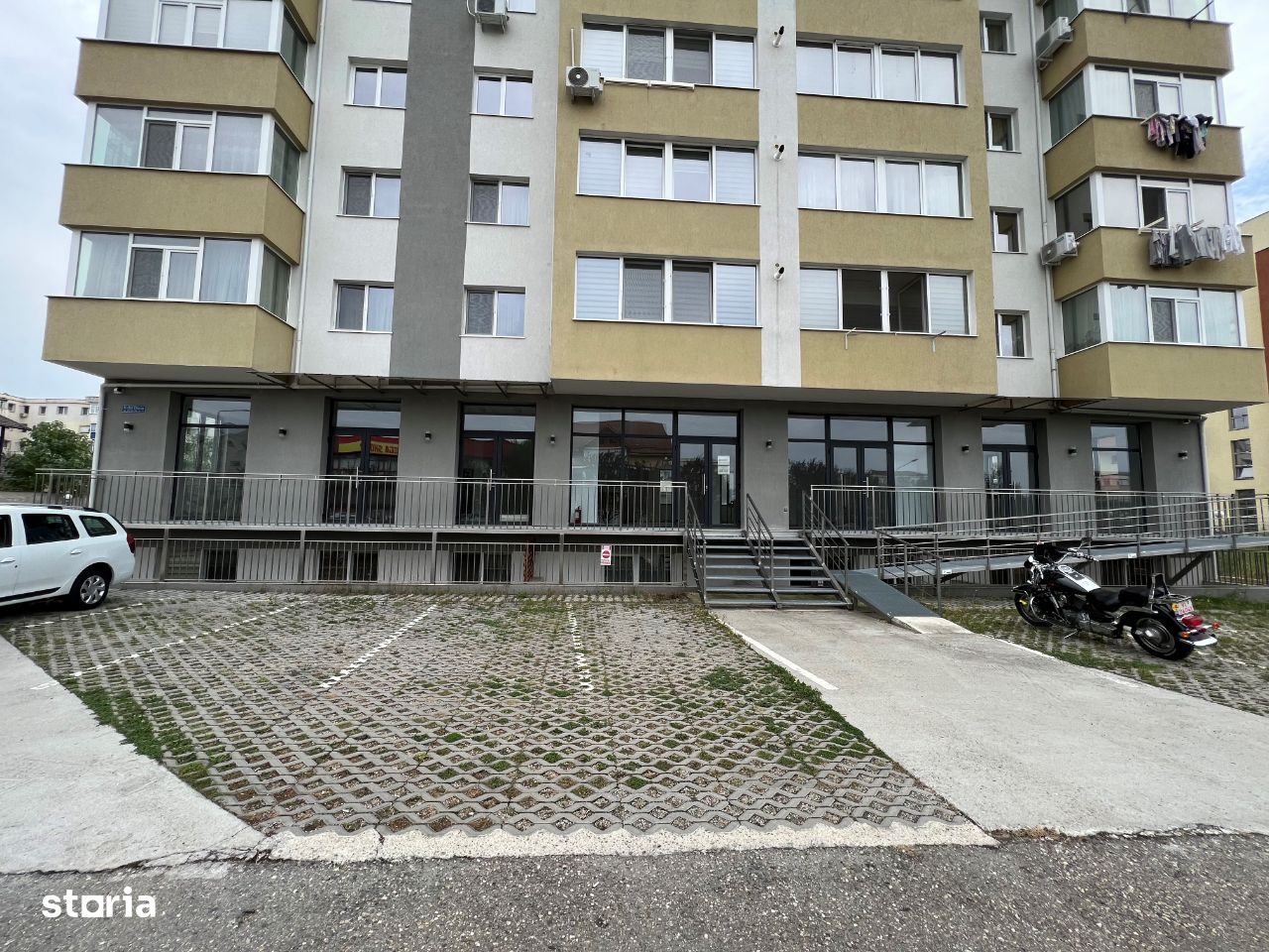 Spatiu comercial Mioveni, Bld. Dacia, ultracentral