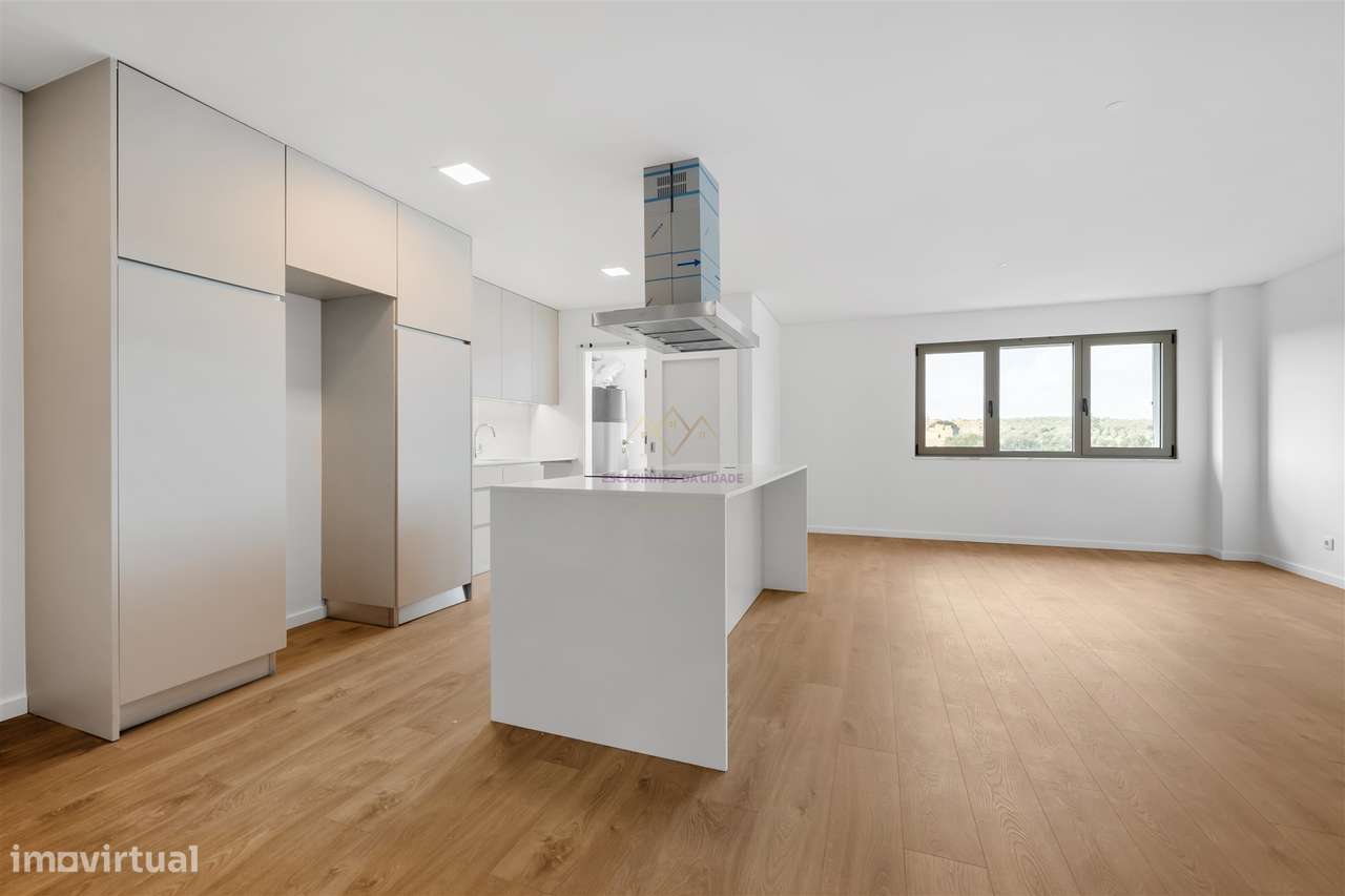 T2 com Parqueamento e Acabamentos Modernos, na Apelação, Loures - Grande imagem: 4/31