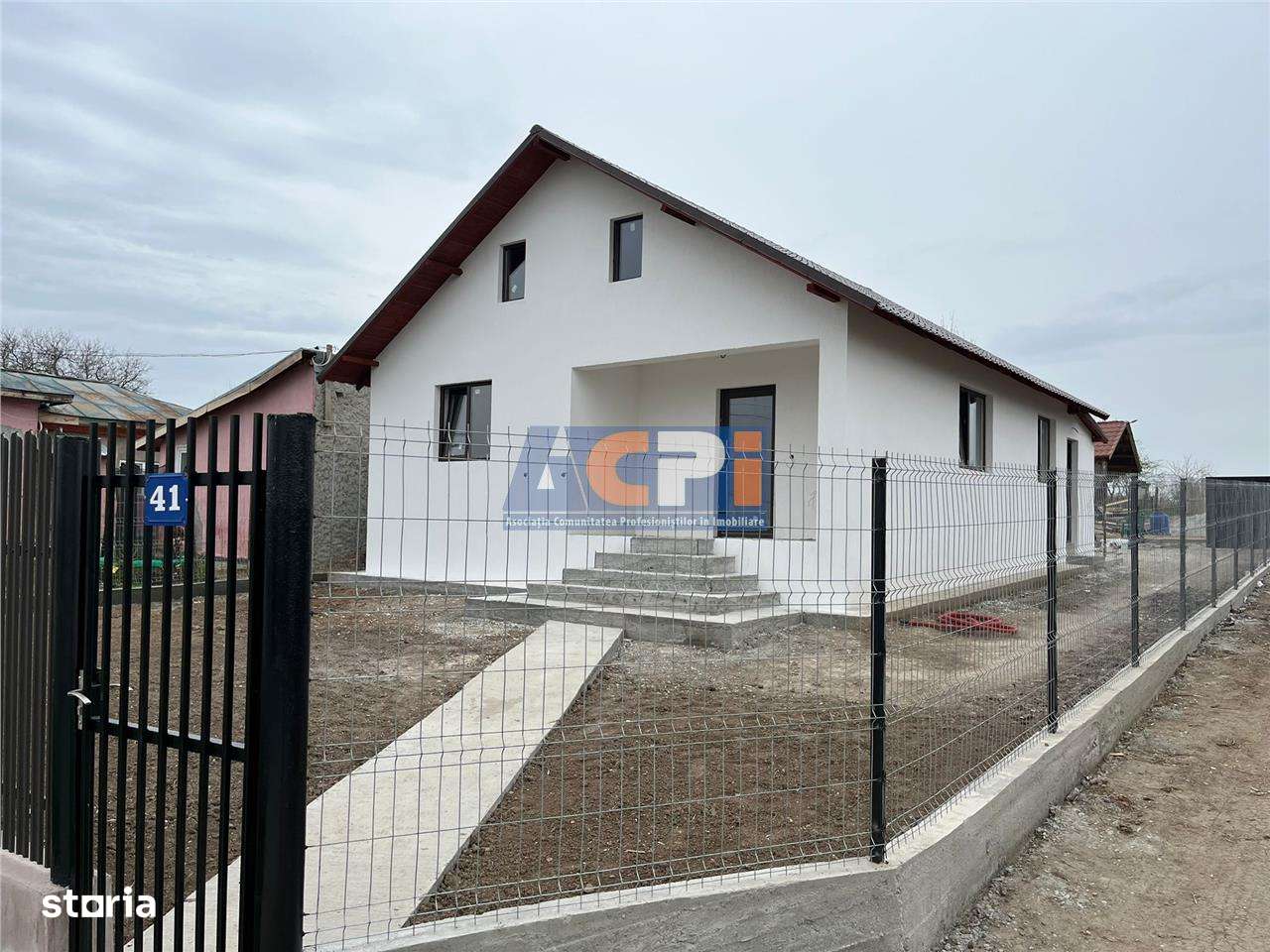 Casa Padureni,Comuna Buturugeni,25 km distanta de Bucuresti - Imagine principală: 2/10