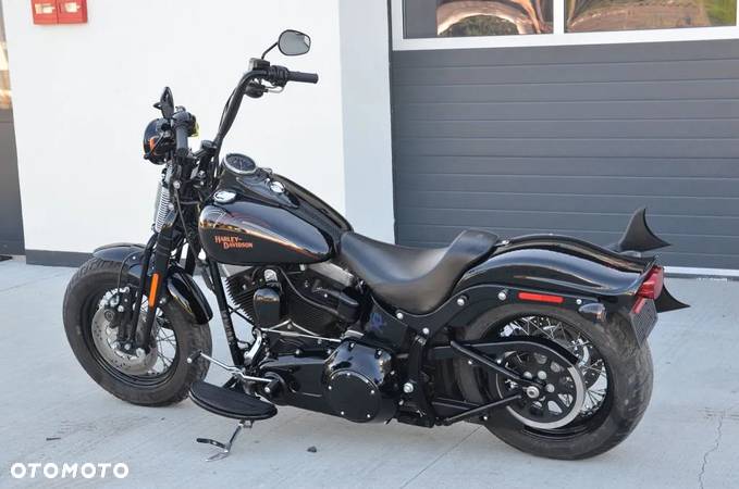 Harley-Davidson Softail Cross Bones - 2