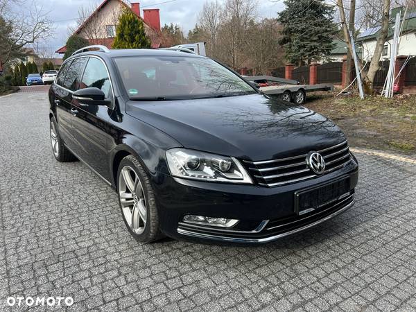 Volkswagen Passat 2.0 TDI Highline DSG - 3