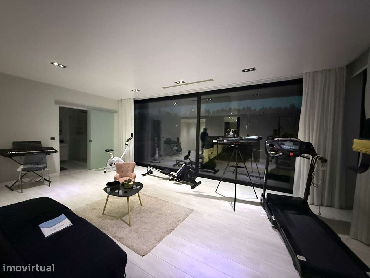 Moradia T4+1 moderna em Ílhavo.-10